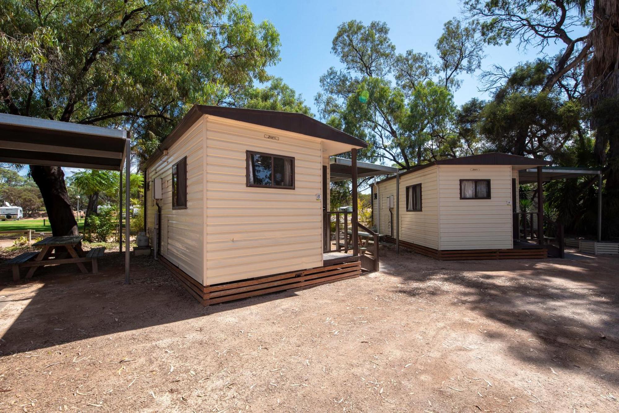 Echo Holiday Parks - Ренмарк Экстерьер фото